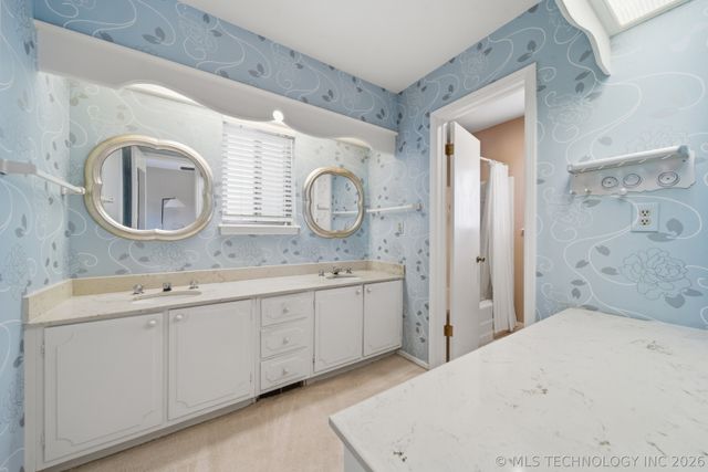 7816 E 58th Street, Tulsa, OK 74145