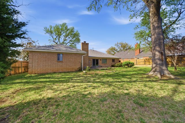 7816 E 58th Street, Tulsa, OK 74145