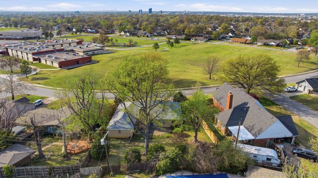 7816 E 58th Street, Tulsa, OK 74145