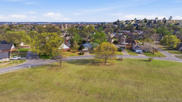 7816 E 58th Street, Tulsa, OK 74145