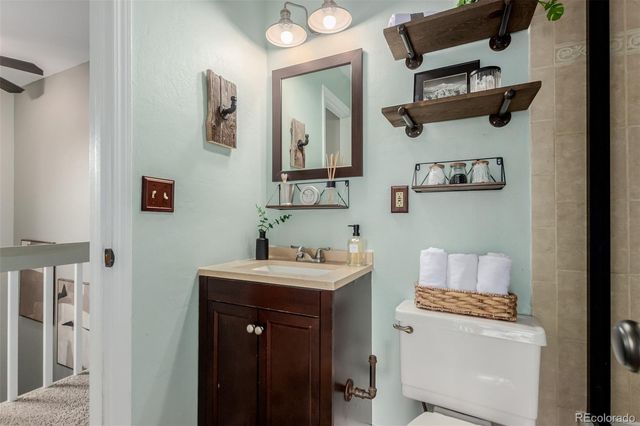 17324 E Wagon Trail Parkway, Aurora, CO 80015