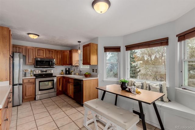 17324 E Wagon Trail Parkway, Aurora, CO 80015