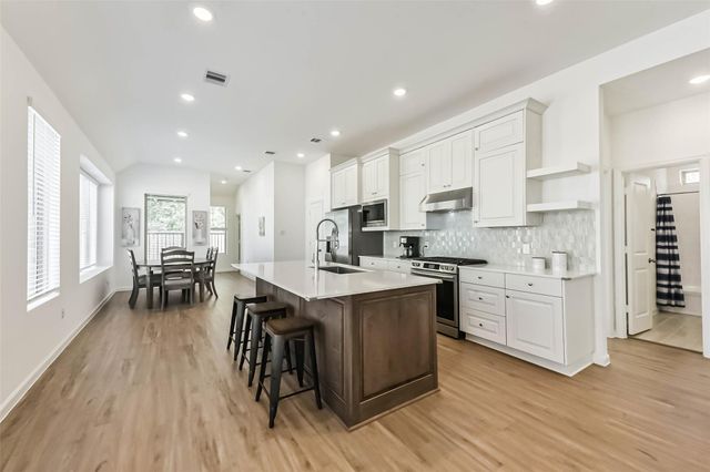 304 Dam Drop Drive, New Caney, TX 77357