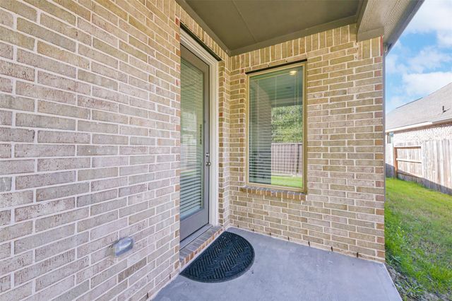 304 Dam Drop Drive, New Caney, TX 77357