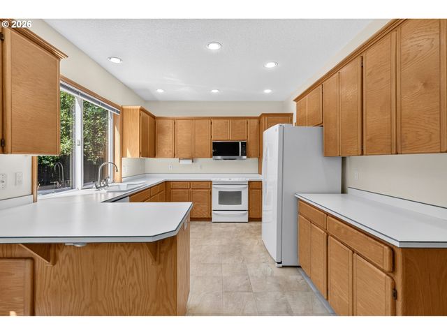 16060 Sw WILLOW Dr, Sherwood, OR 97140