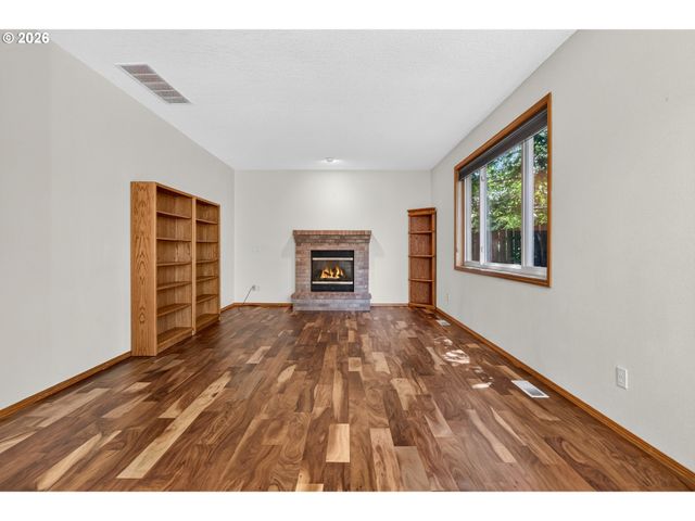16060 Sw WILLOW Dr, Sherwood, OR 97140