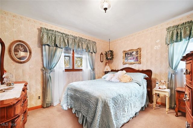 376 Johnson Plank Road NE, Warren, OH 44481