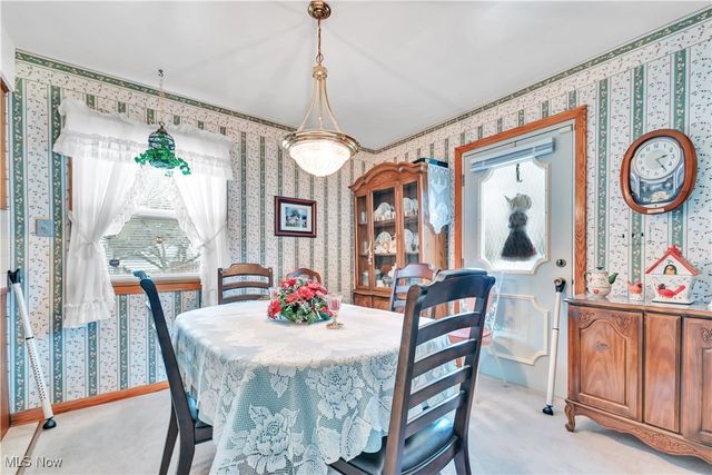 376 Johnson Plank Road NE, Warren, OH 44481