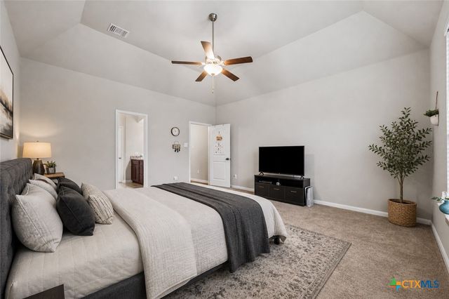 811 S Clanton Cove, Killeen, TX 76542
