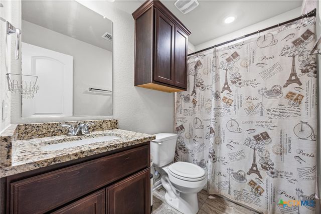 811 S Clanton Cove, Killeen, TX 76542