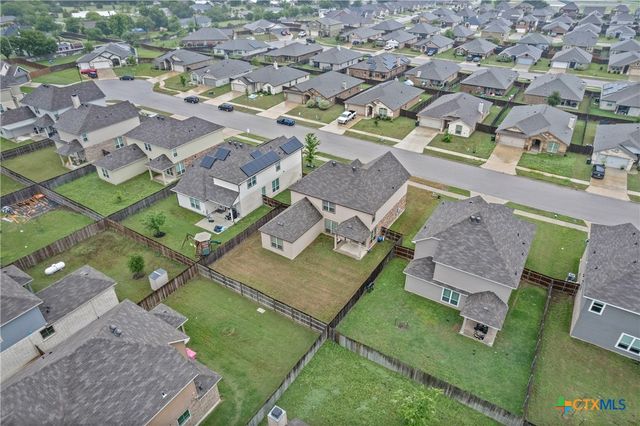 811 S Clanton Cove, Killeen, TX 76542