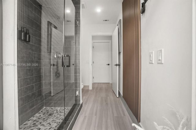 1034 NW 184th Way, Pembroke Pines, FL 33029