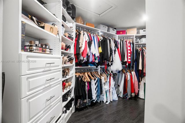 1034 NW 184th Way, Pembroke Pines, FL 33029