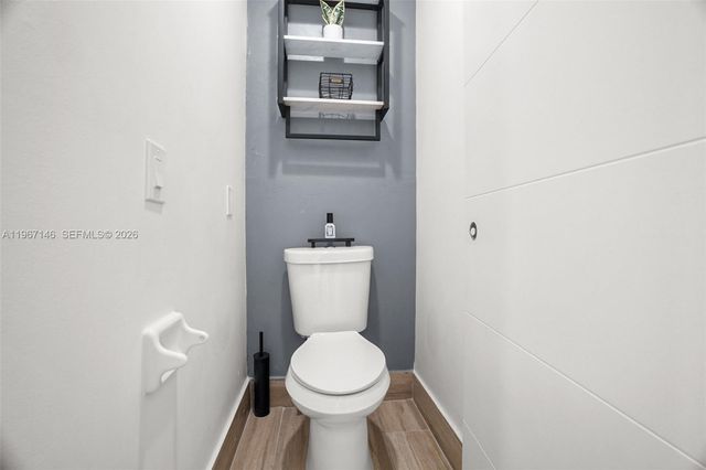 1034 NW 184th Way, Pembroke Pines, FL 33029