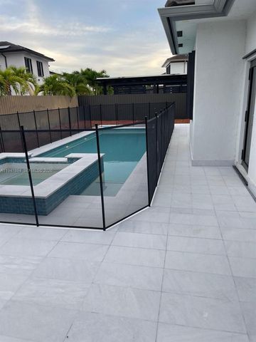 4451 SW 159th Path, Miami, FL 33185