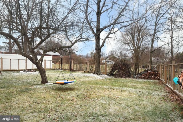 746 S NIXON RD, Pine Grove Mills, PA 16868