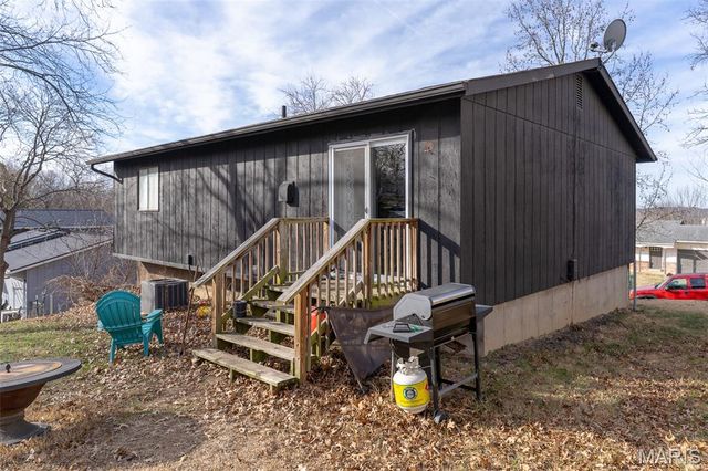 1062 Sunridge Trail W, Pevely, MO 63070