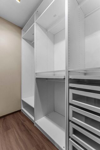 9700 Portland Avenue S 332, Bloomington, MN 55420