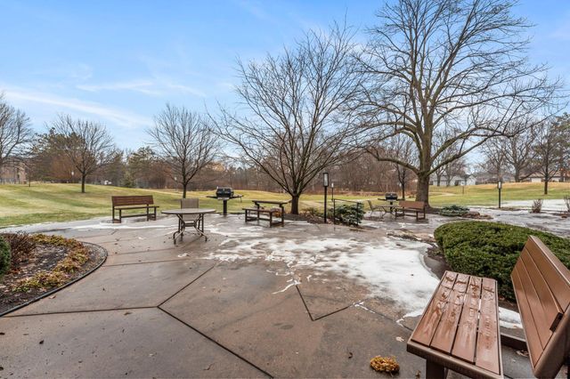 9700 Portland Avenue S 332, Bloomington, MN 55420