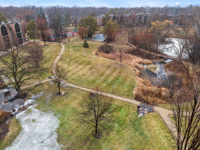 9700 Portland Avenue S 332, Bloomington, MN 55420