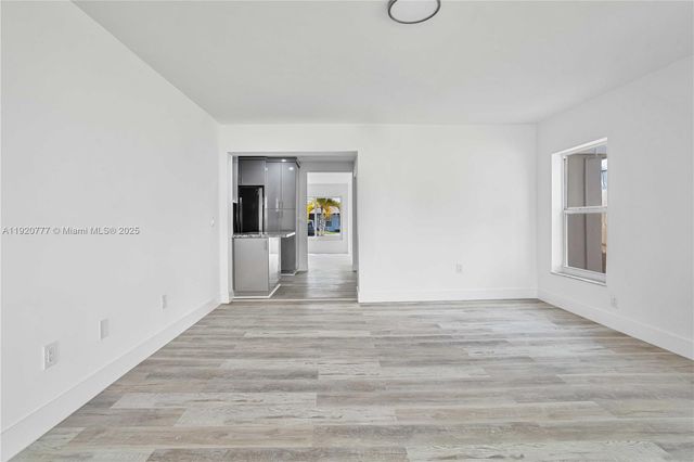 4157 SW 49th Ct, Dania Beach, FL 33314