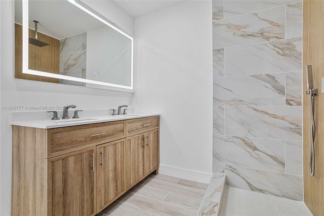 4157 SW 49th Ct, Dania Beach, FL 33314