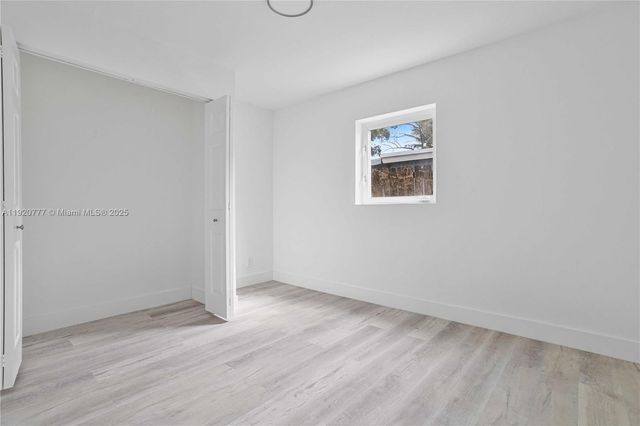 4157 SW 49th Ct, Dania Beach, FL 33314