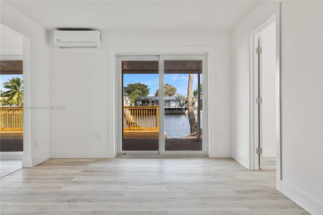 4157 SW 49th Ct, Dania Beach, FL 33314