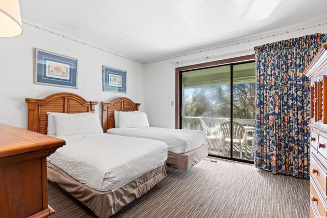 307 70th Ave N Apt 202, Myrtle Beach, SC 29572