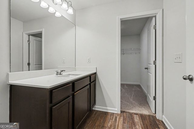 2332 Mckenna Square Drive, Lithonia, GA 30058