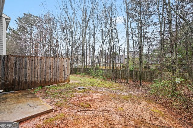 2332 Mckenna Square Drive, Lithonia, GA 30058