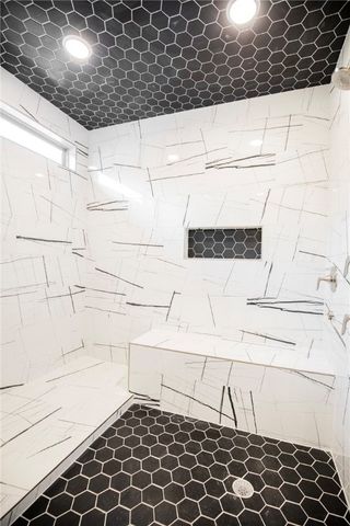 7104 SW High Meadow Boulevard, Bentonville, AR 72713