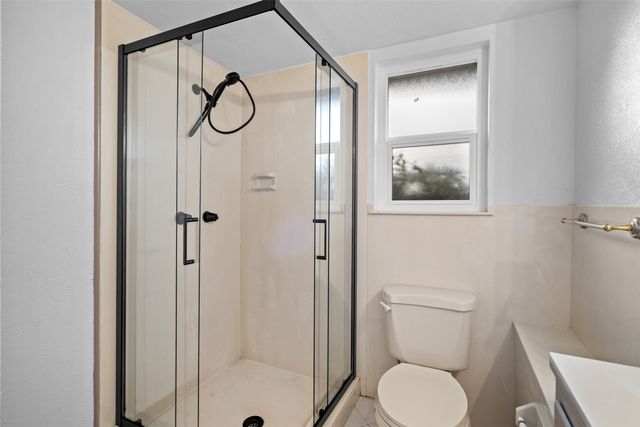 9651 Leaside Drive, Dallas, TX 75238