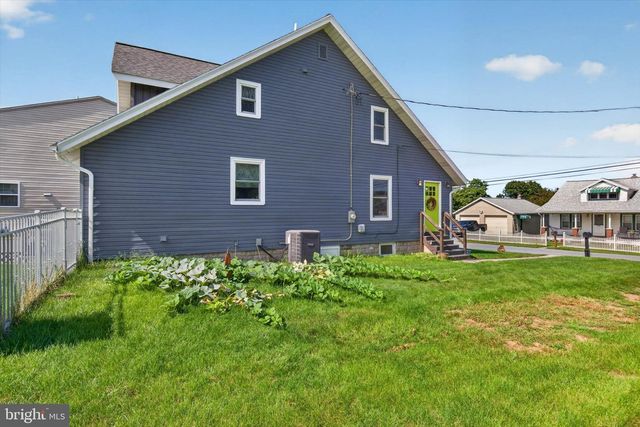 5545 PINE ST, Harrisburg, PA 17112