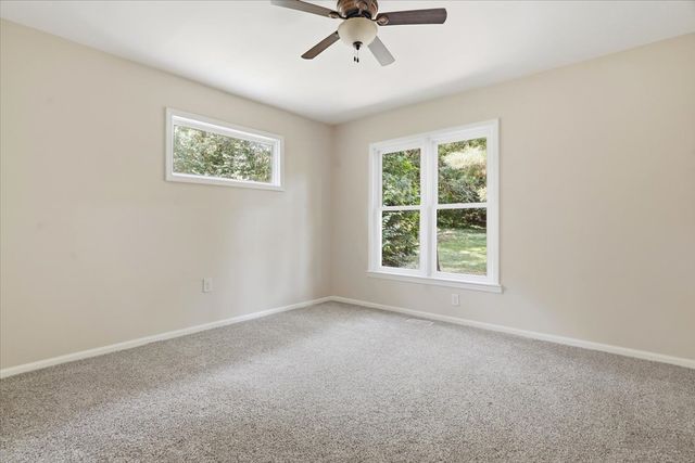 26797 W Longwood Drive, Ingleside, IL 60041
