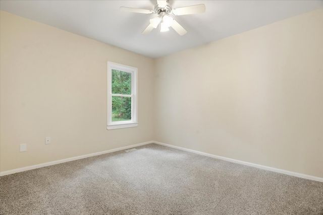 26797 W Longwood Drive, Ingleside, IL 60041