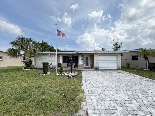 1250 NW 46th St, Deerfield Beach, FL 33064