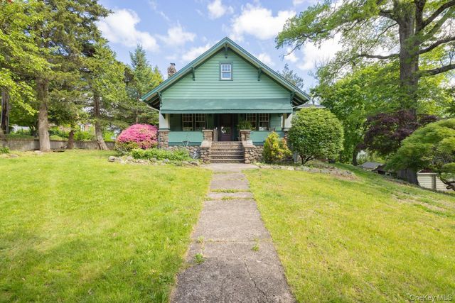 64 Mountainview Avenue, Pearl River, NY 10965