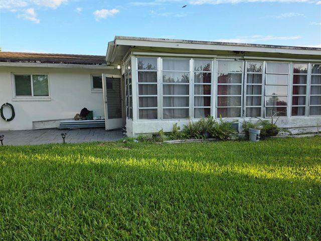 4717 NW 58th Street, Tamarac, FL 33319