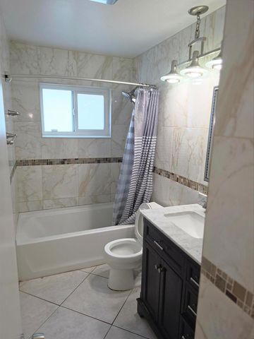 4717 NW 58th Street, Tamarac, FL 33319