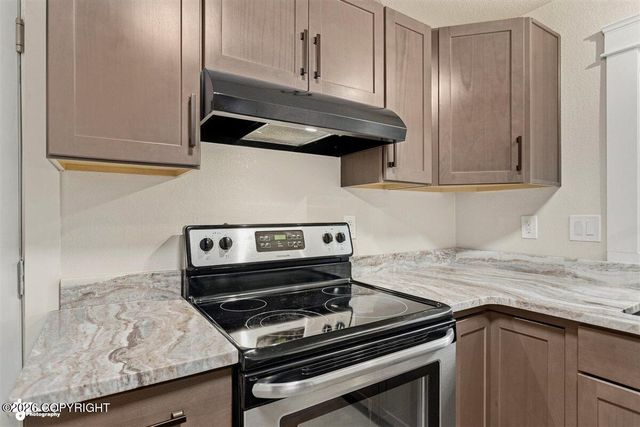 2440 W 71st Circle, Anchorage, AK 99502