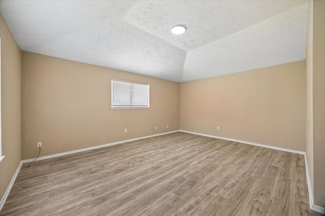 10710 Staghill Drive, Houston, TX 77064