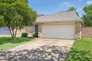 10710 Staghill Drive, Houston, TX 77064