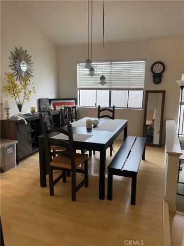 1204 Elm Ave, Manhattan Beach, CA 90266