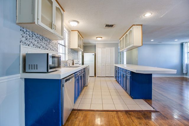 2452 Baylor Avenue, San Angelo, TX 76904