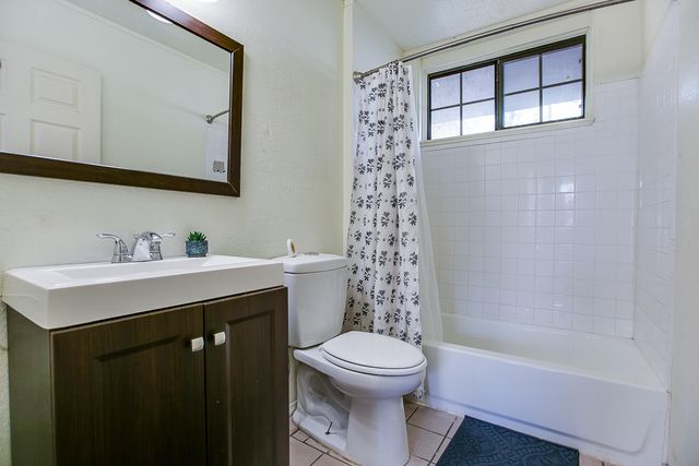 2452 Baylor Avenue, San Angelo, TX 76904