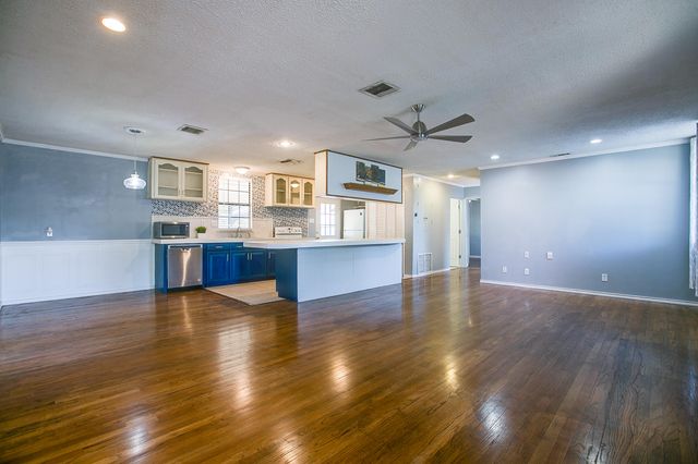 2452 Baylor Avenue, San Angelo, TX 76904