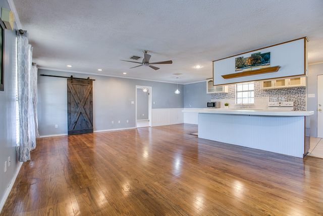 2452 Baylor Avenue, San Angelo, TX 76904