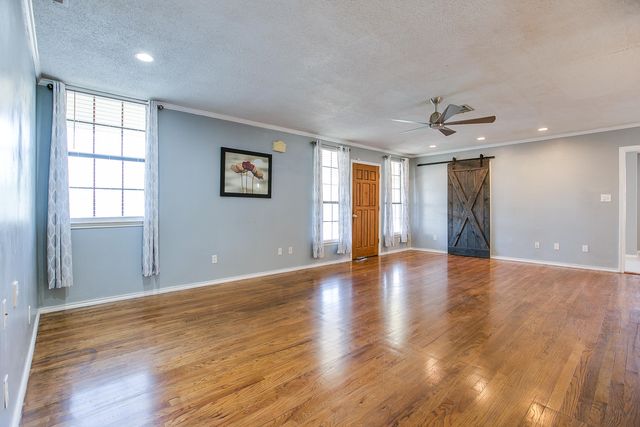 2452 Baylor Avenue, San Angelo, TX 76904