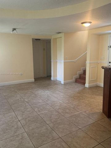 11173 NW 7th Street 10218, Miami, FL 33172